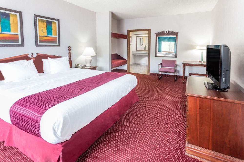Motel6 Tiffin OH 10/38
