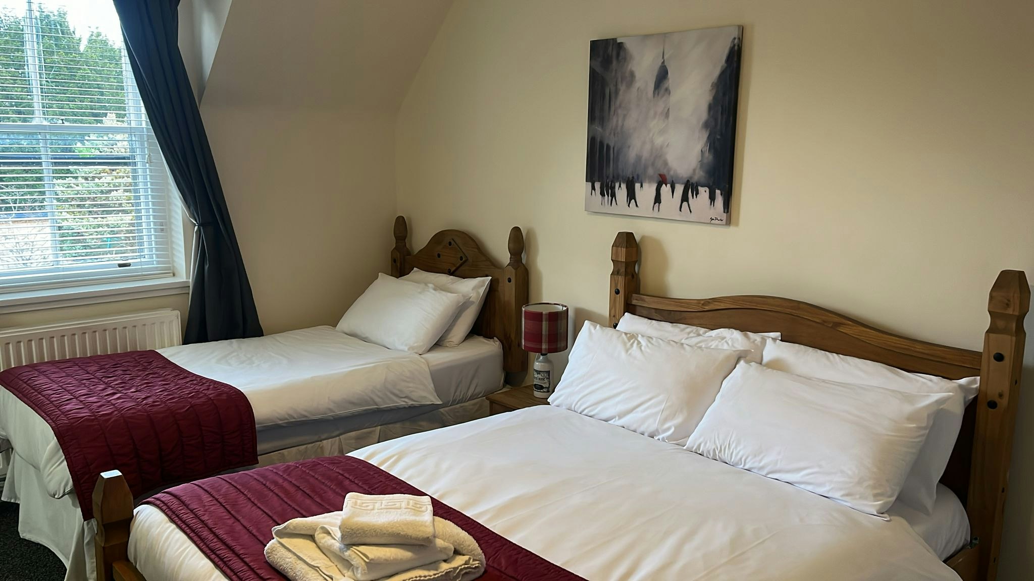 Novar Arms Hotel 7/21
