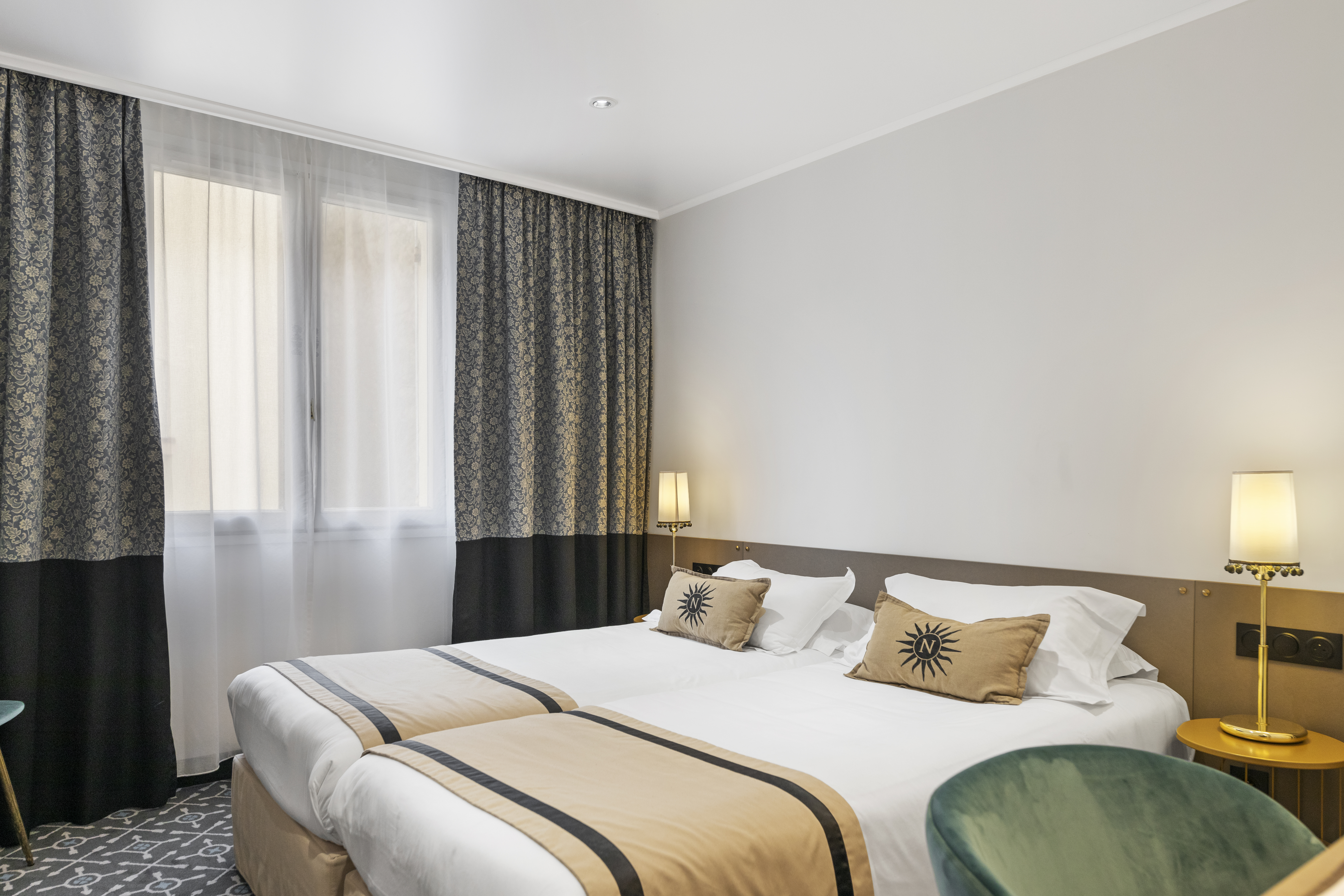 غرفة قياسية بسريرين منفصلين، Hotel Napoleon Ajaccio 7/10