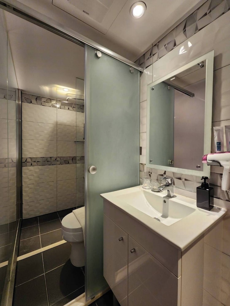 Fun Stay Inn Ximen 43/48