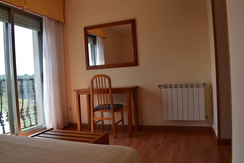 Hotel VIDA Playa Paxarinas 13/33