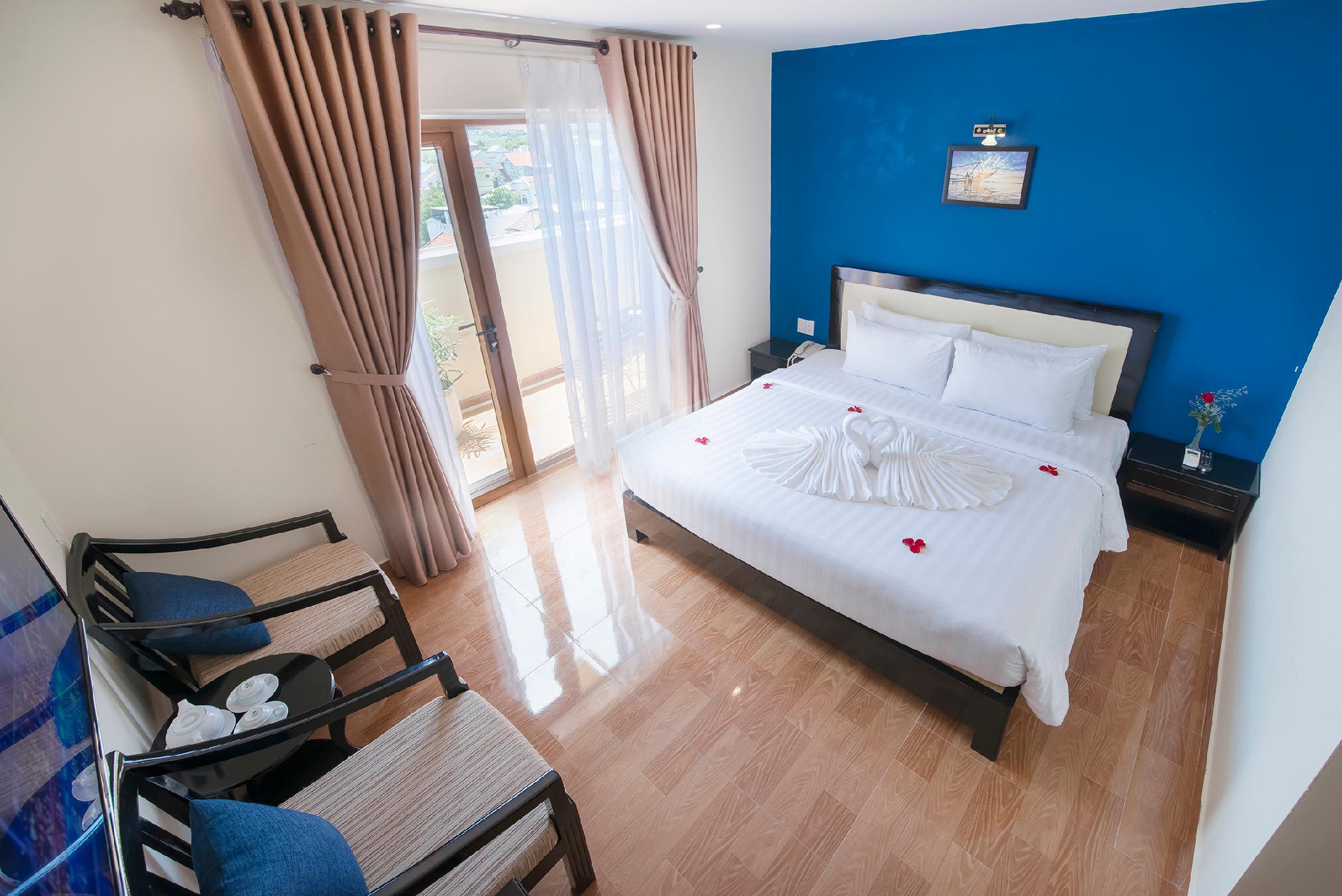 Superior, Double Bed, Balcony