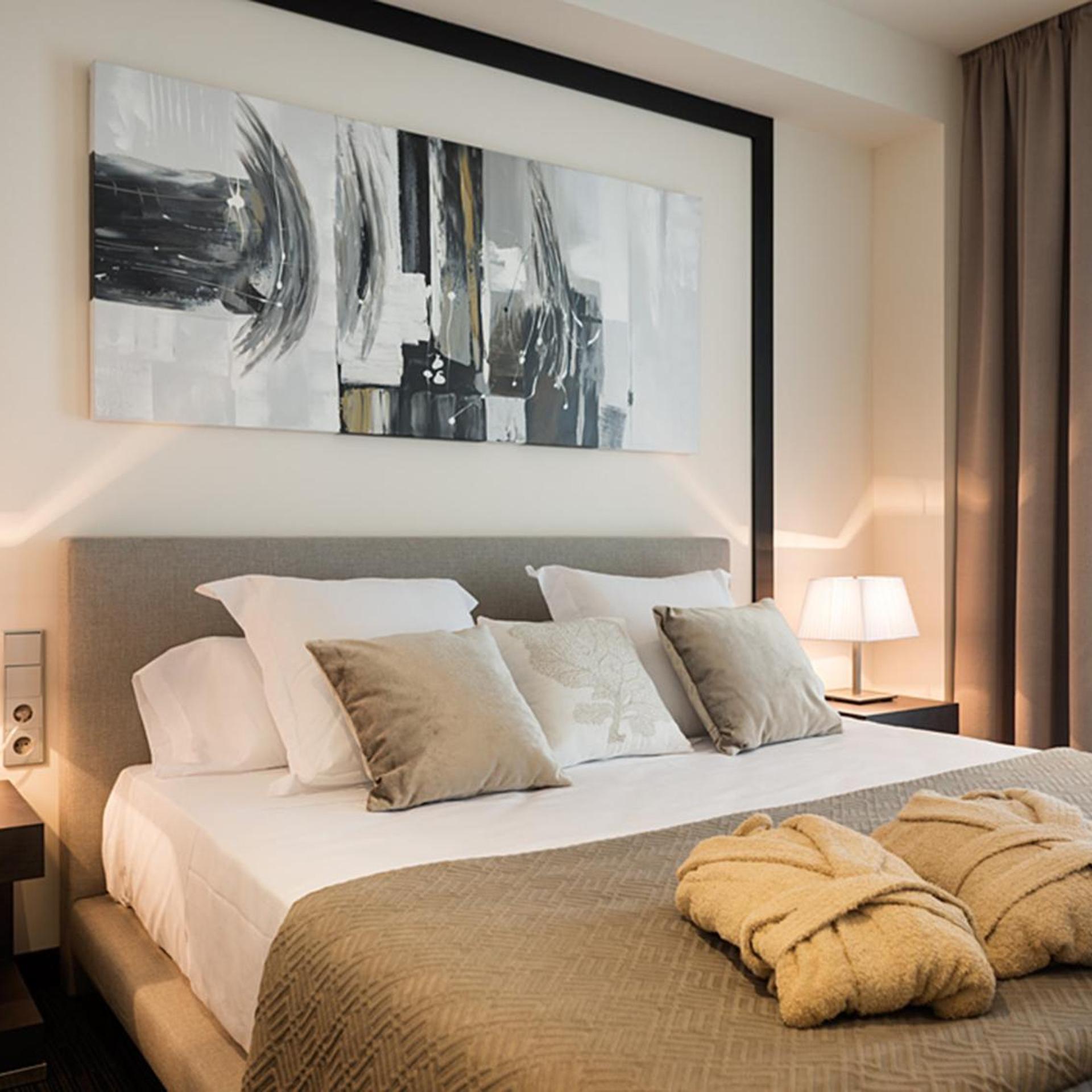 ECONOMY, DOUBLE BED