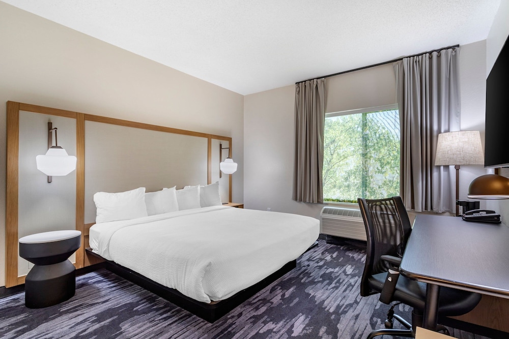 Room at Fairfield Inn Suites Cherokee, CHEROKEE - NC
