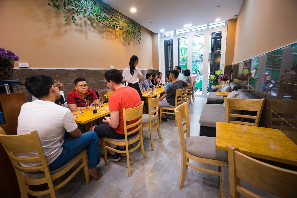 Language Exchange Hostel 1 19/23