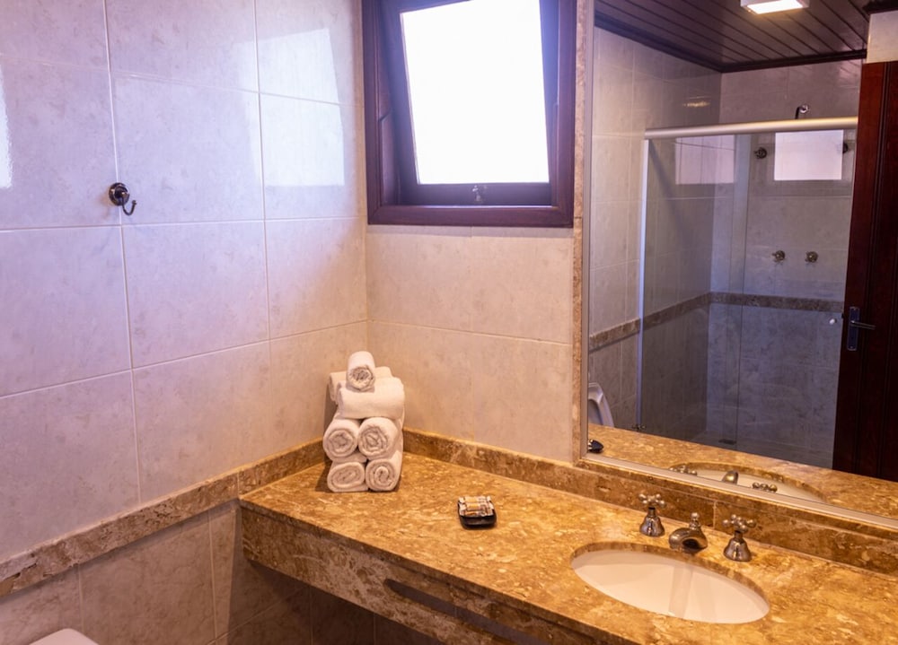Hotel Ilha Branca Inn 47/50