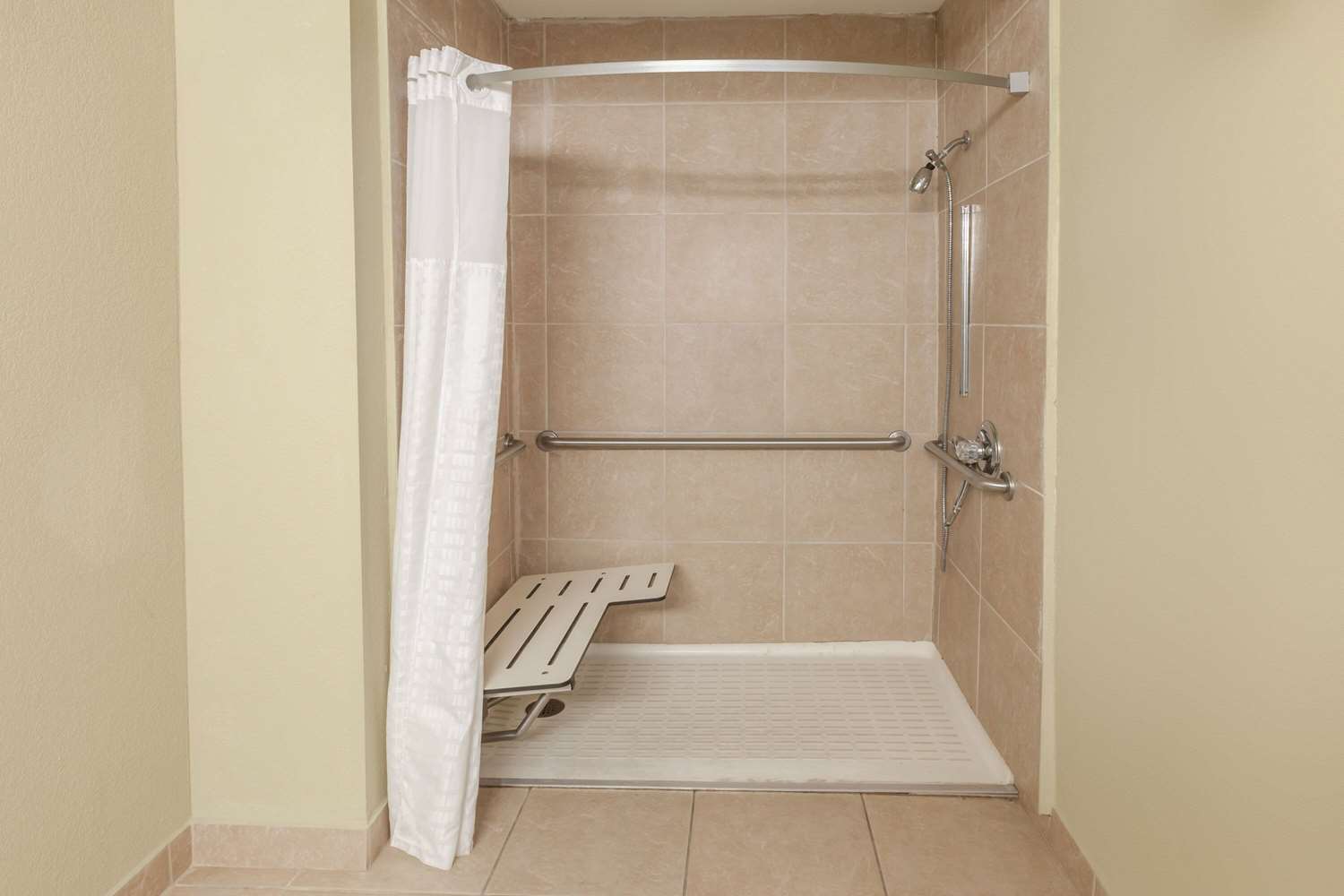 Days Inn by Wyndham Houston East 29/29