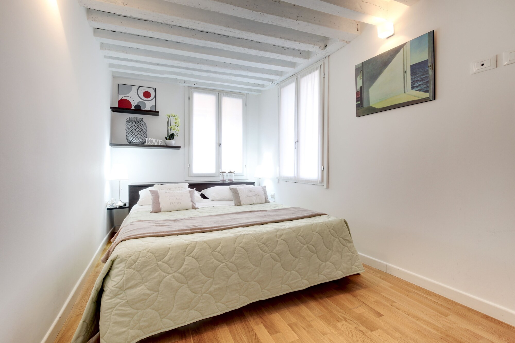 2 BEDROOMS, APARTMENT
