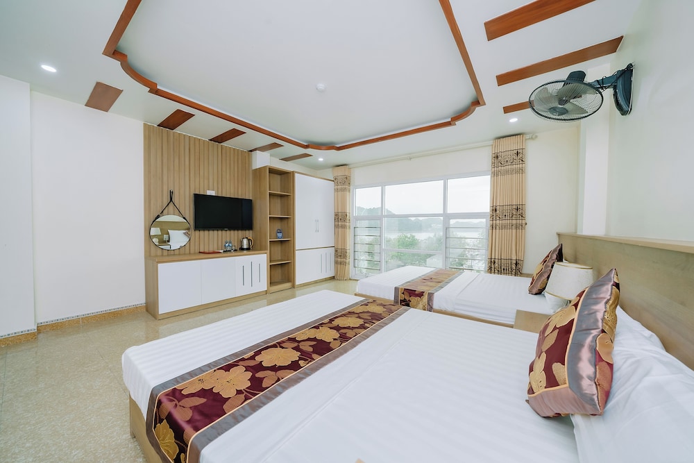 My Ngoc Hotel Catba 20/45