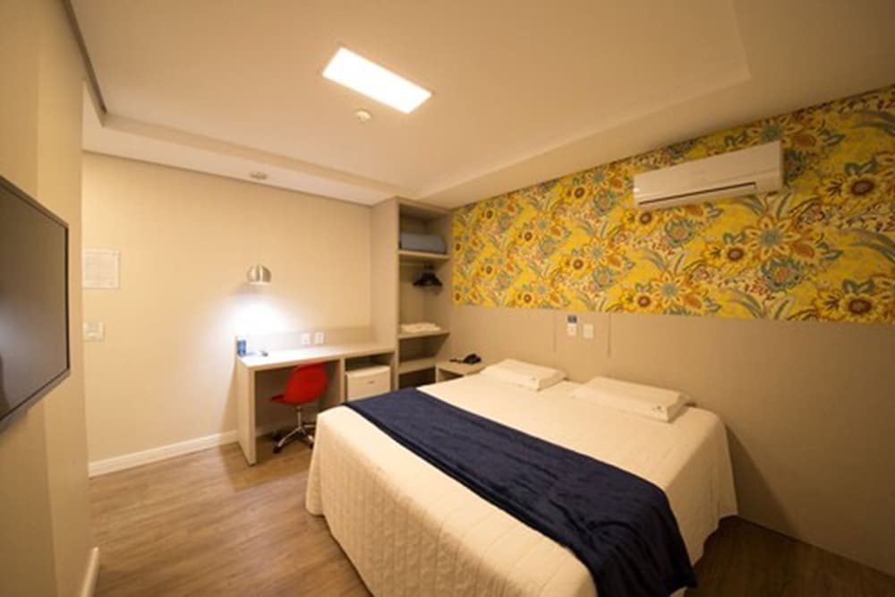 Hiber Hotel 11/59
