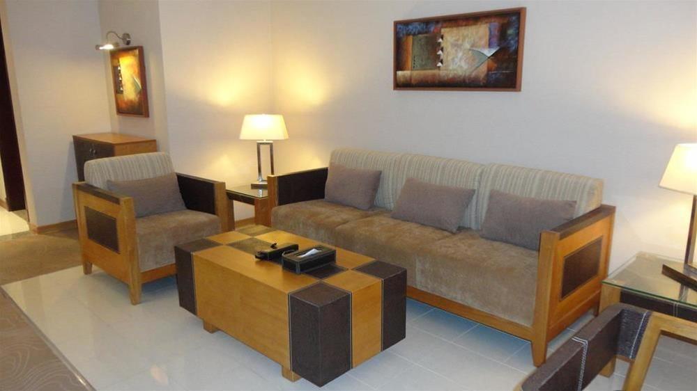 فندق مينا الجبيل سابقا جولدن توليب(Razana Hotel Al Jubail) 43/60