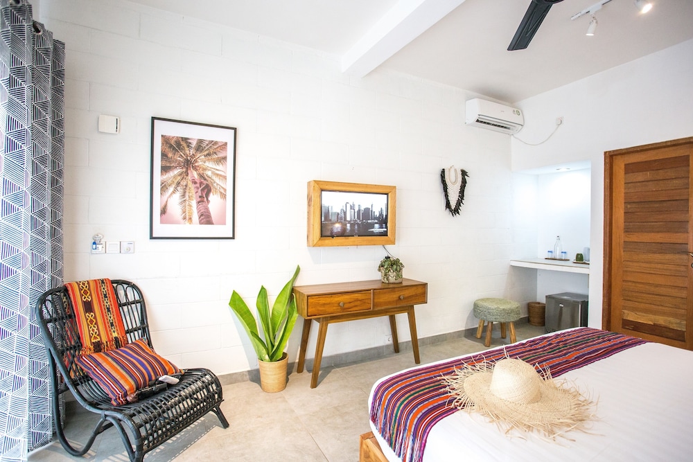 Abdi Hotel & Bungalow 14/28