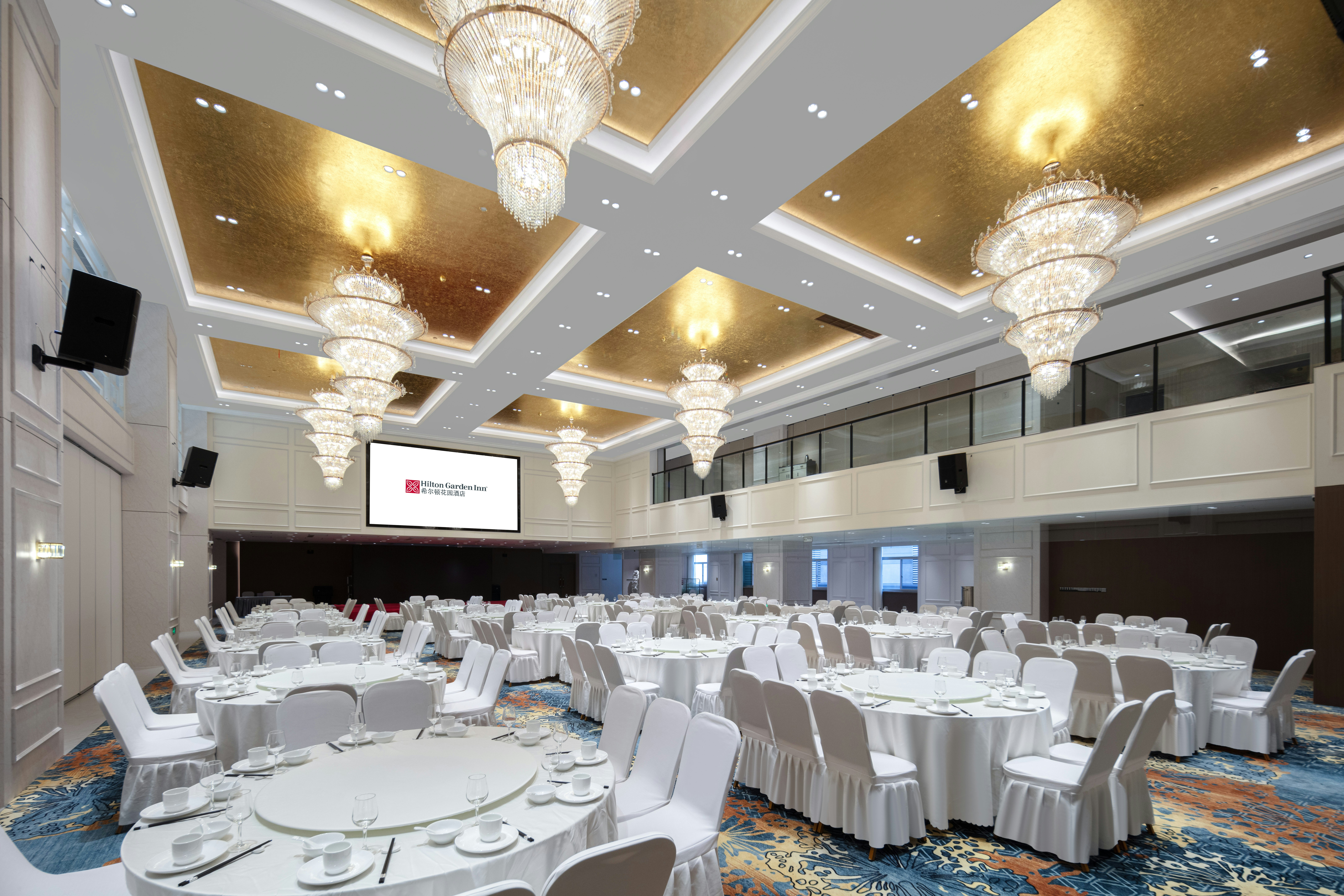 Hilton Garden Inn Shanghai Jiading 33/34