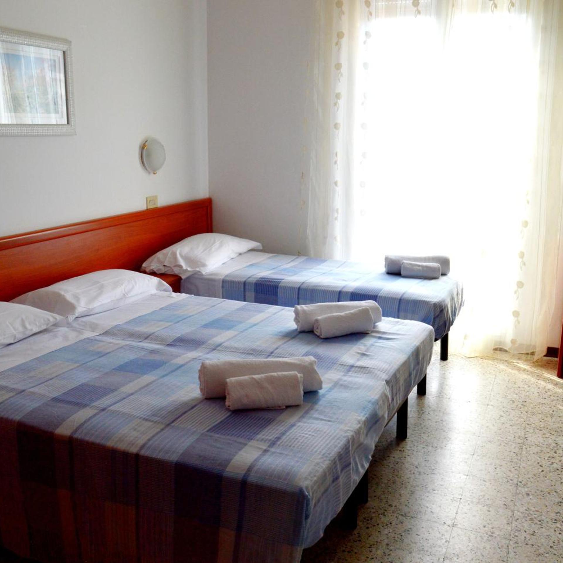 Hotel Cirene 17/43