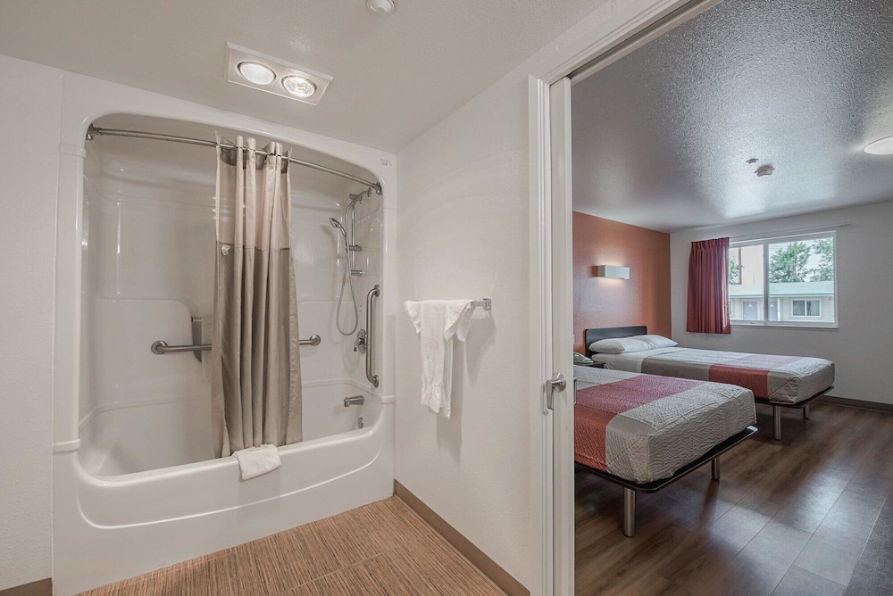 Motel6 Fallon, NV 46/46