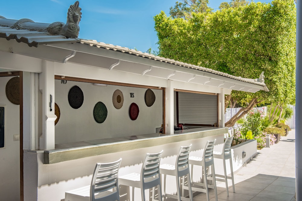 Marianthi Apartments 42/66