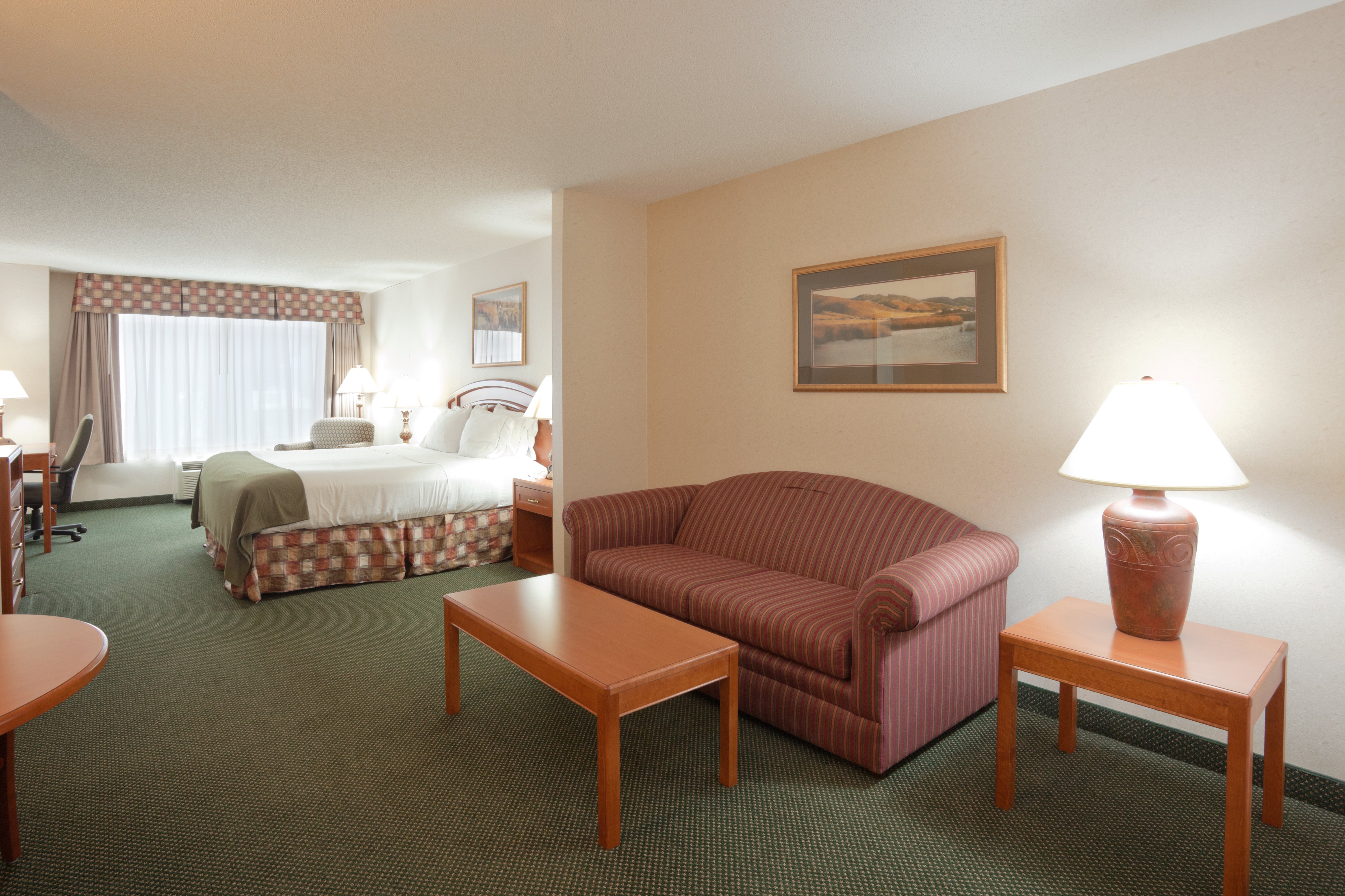 Holiday Inn Express & Suites Bryan - Montpelier 30/50