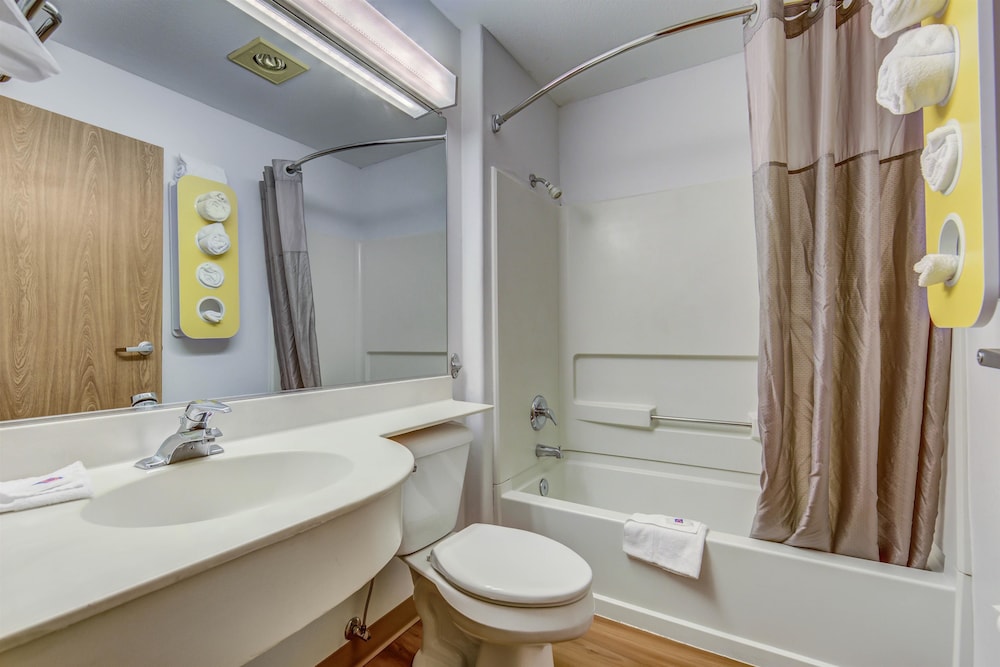 Motel6 Sutherlin, OR – I-5 39/47
