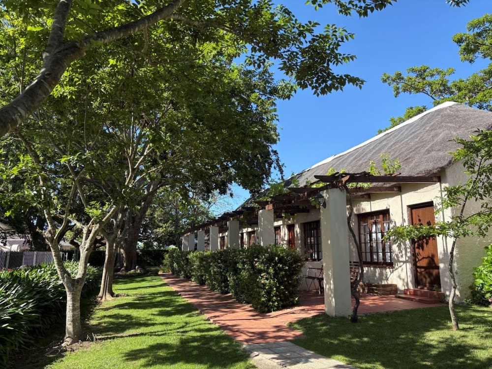 Eight Bells Mountain Inn 31/50
