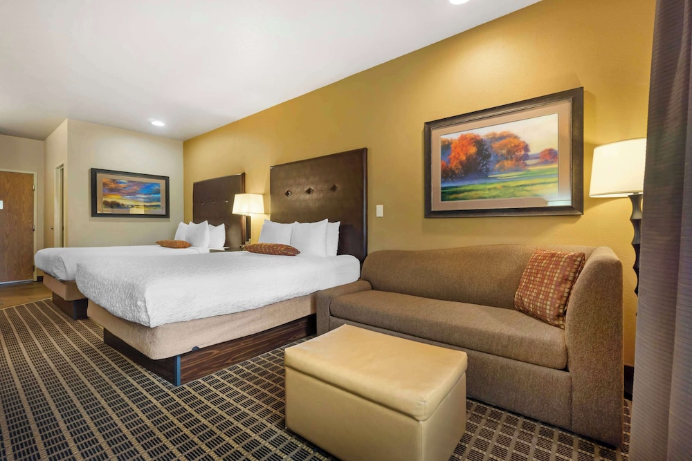 Standard, 2 Queen Beds, Accessible