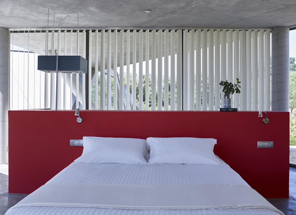 Leivatho Hotel 15/70