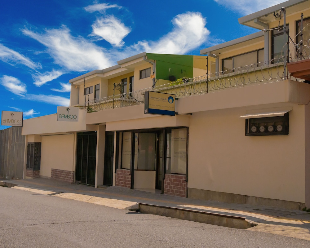 Bamboo Aparthotel 3/49