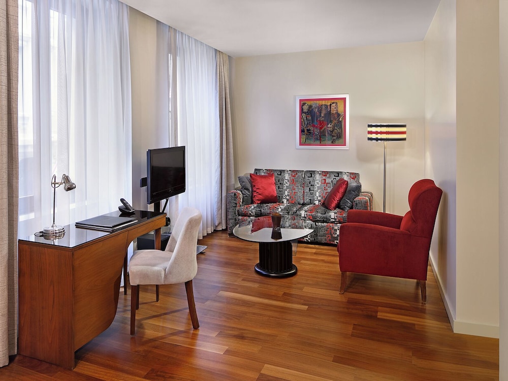 Galateia Residence 39/50