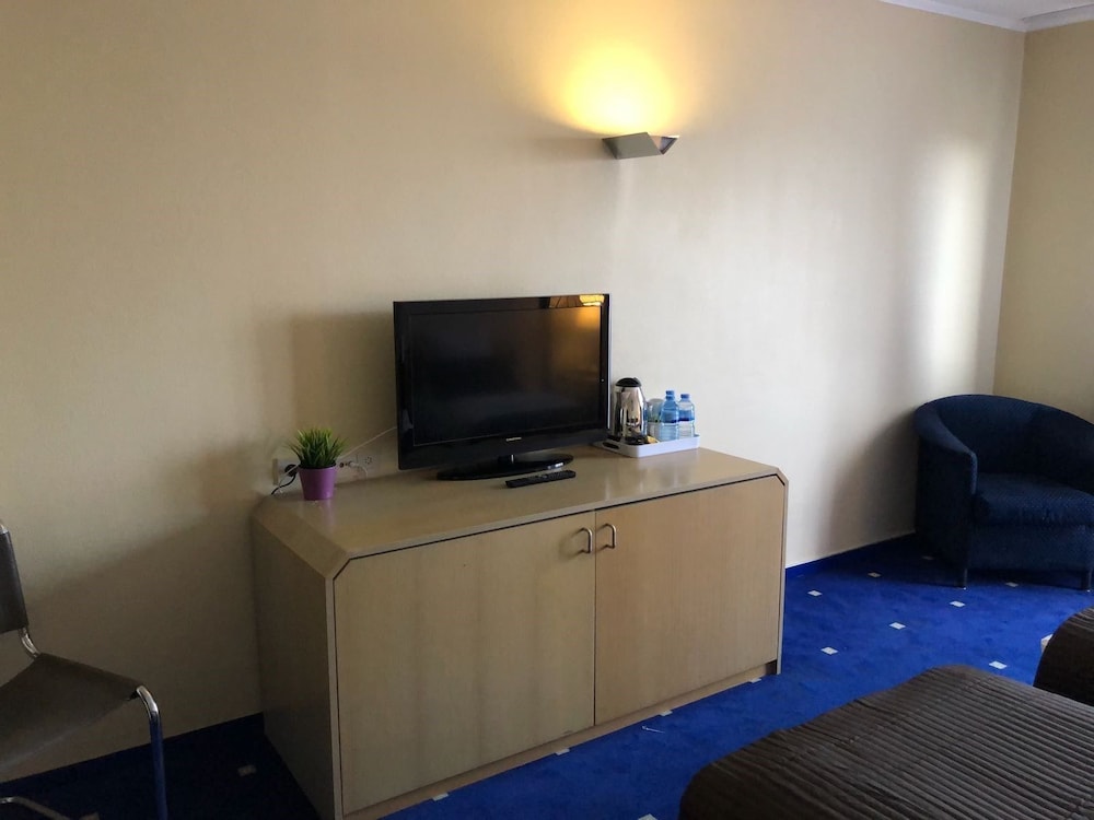 Park Hotel Airport 3/46