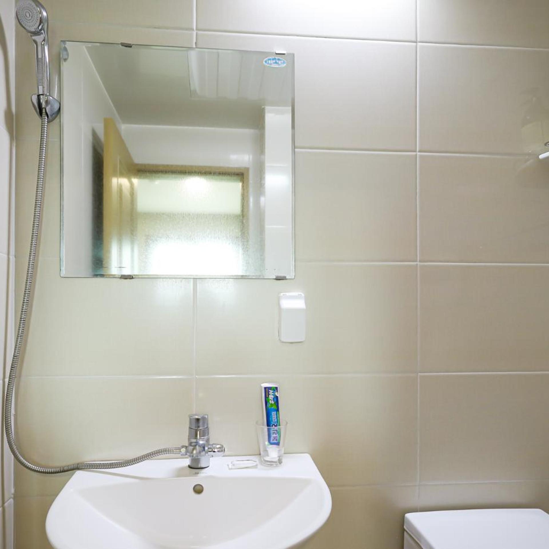 Fantastic Ocean View Sydney Hotel 50/51