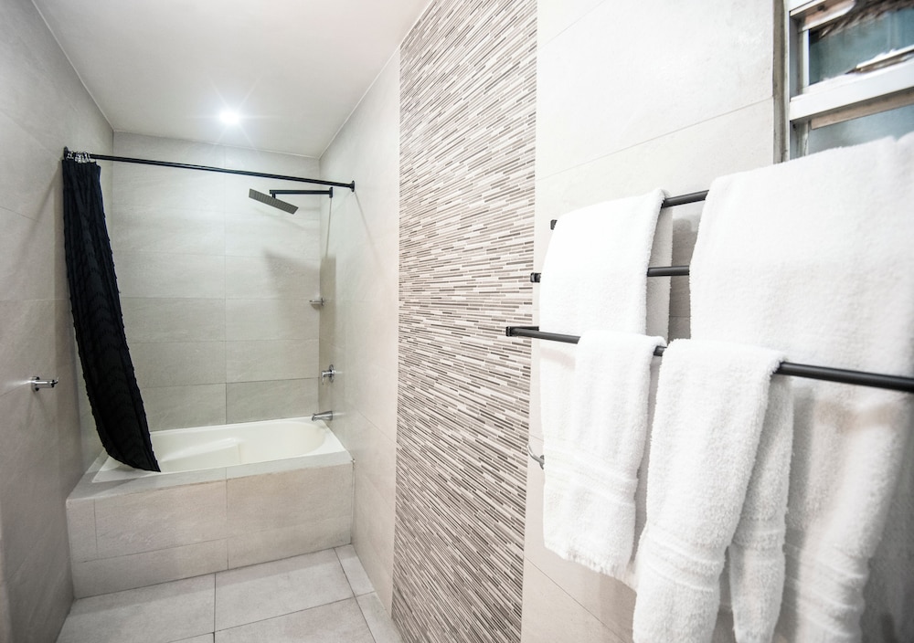 Hotel Villa Roca LGBTQ - Adults Only 16/50