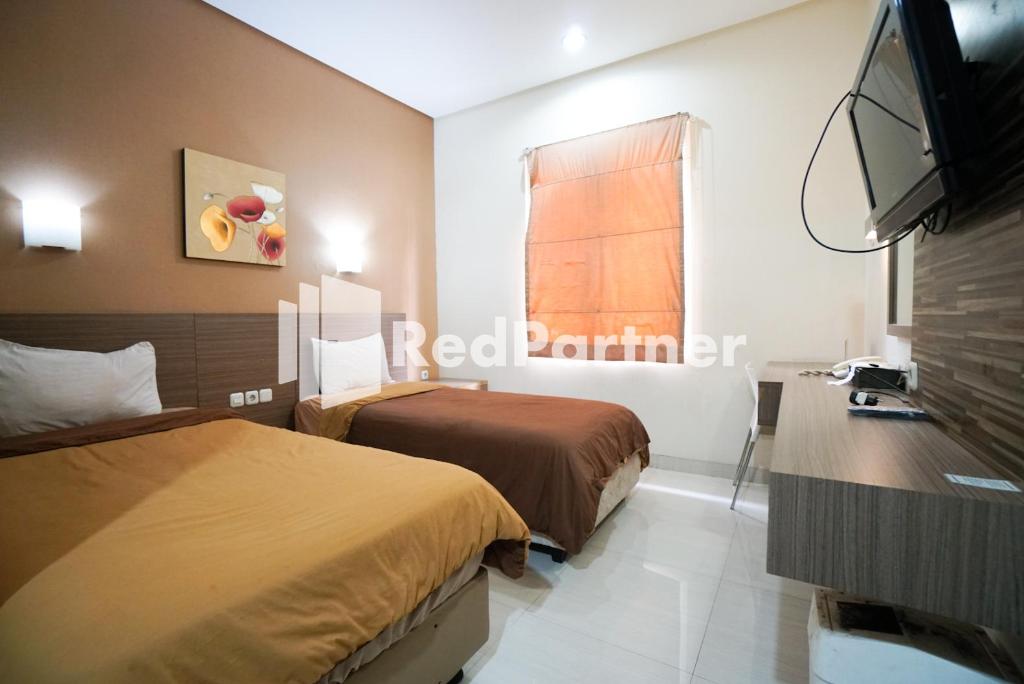Deluxe, Twin Beds