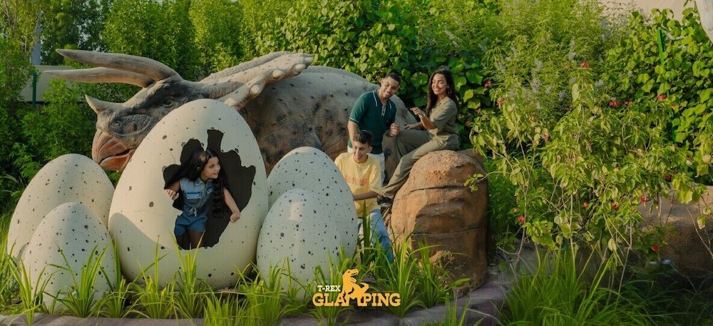 T-Rex Glamping Dubai Parks and Resorts 26/48