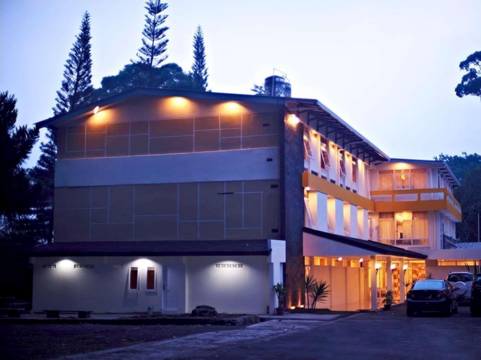 Selabintana Conference Resort 12/42
