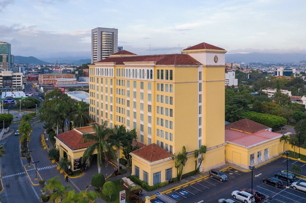 Real Intercontinental Tegucigalpa At Multiplaza Mall An Ihg Hotel 4/49