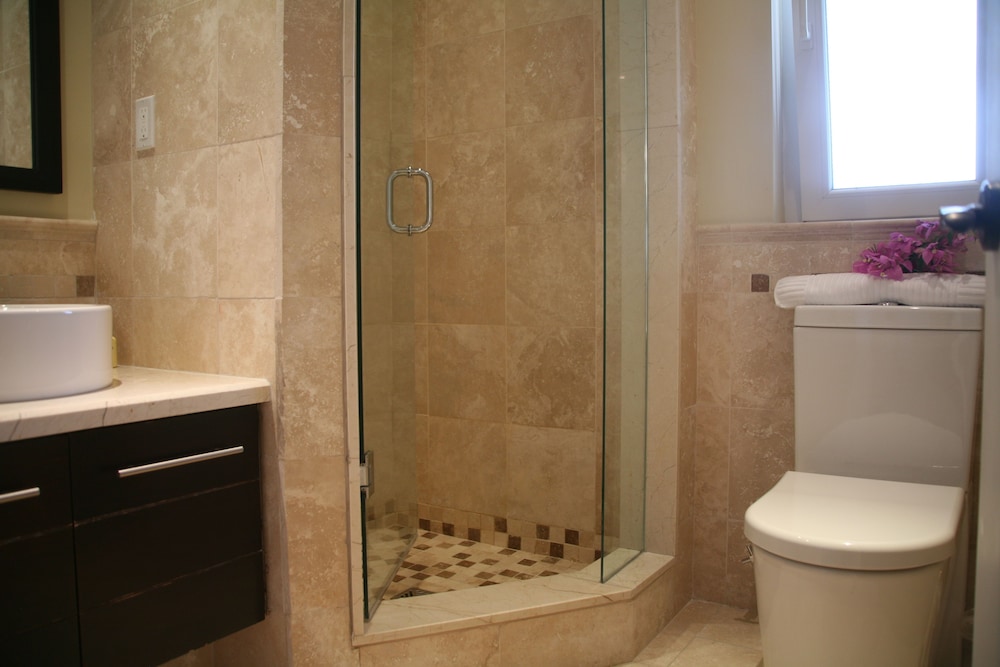 3 BEDROOMS, PENTHOUSE