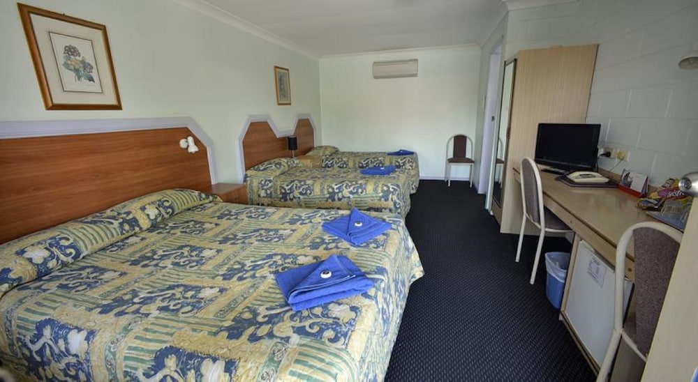 BELLVIEW MOTEL 19/55