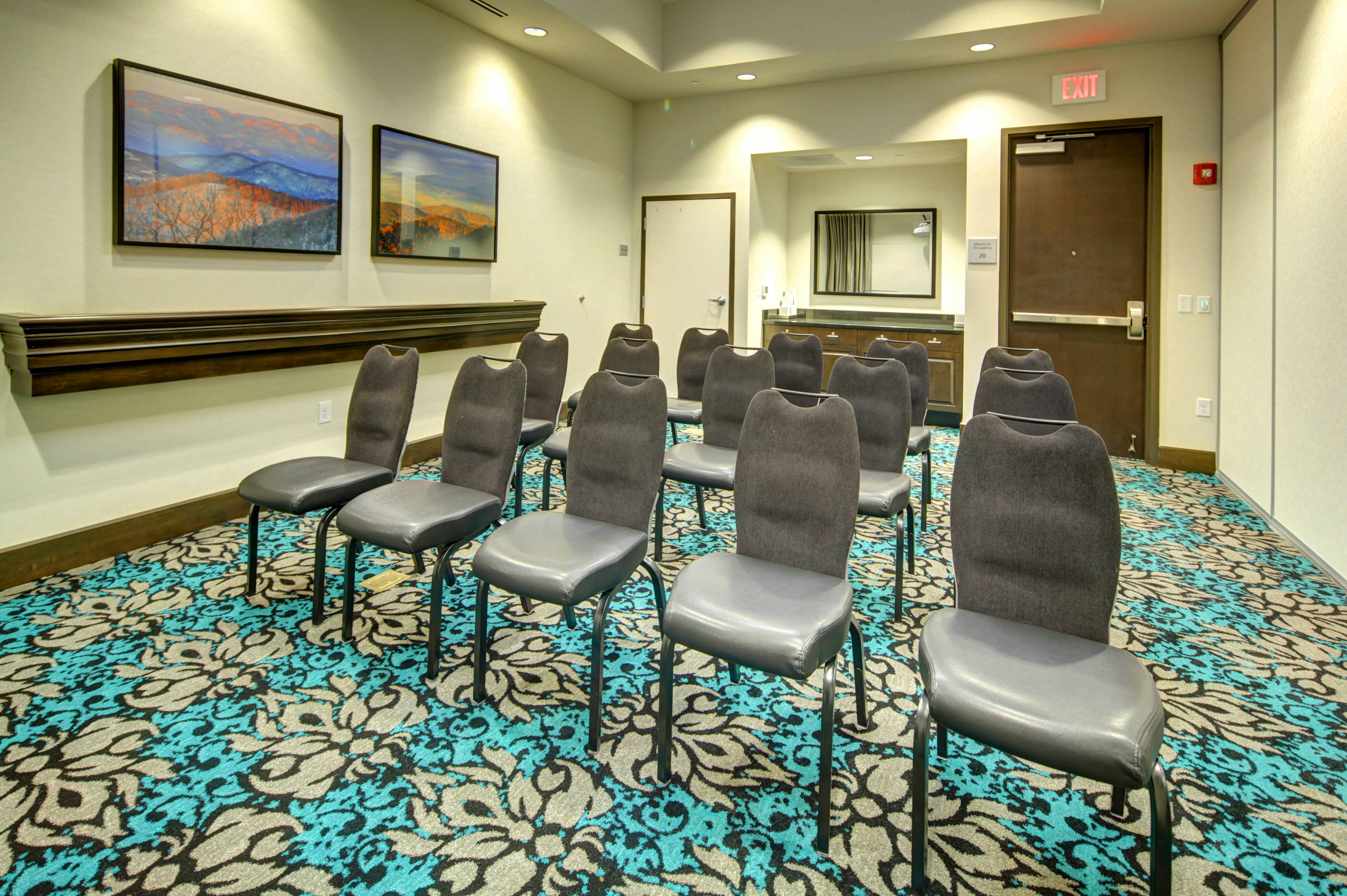 Hampton Inn And Suites Roanoke-Downtown 69/75