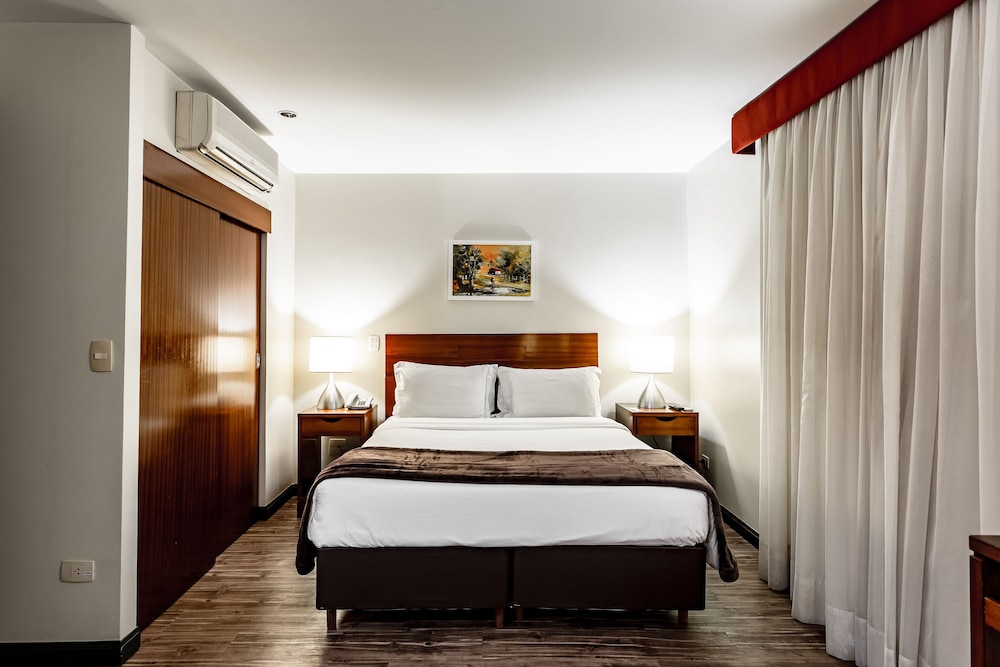 Bourbon Ponta Grossa Convention Hotel 5/43