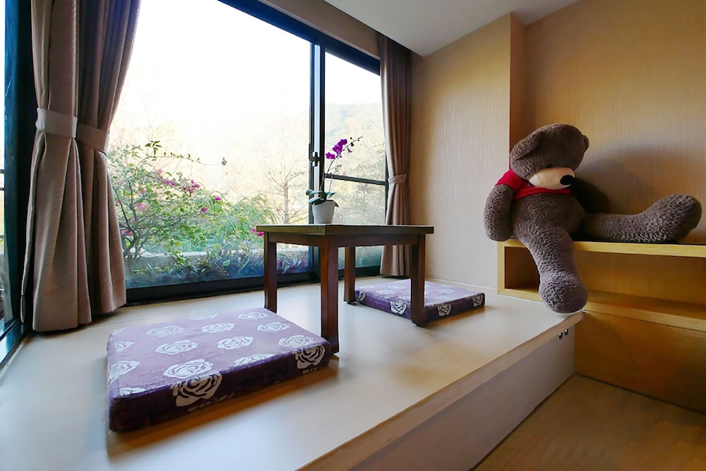 Tai-Yi Red Maple Resort(Tai-Yi Ecological Leisure Farm) 17/64