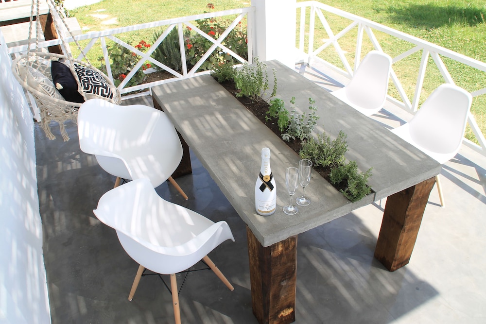Ow Andros - Luxury Suites 48/50