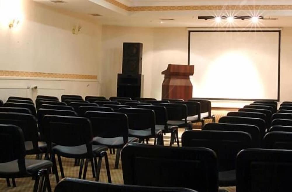 GENC YAZICI HOTEL 37/45