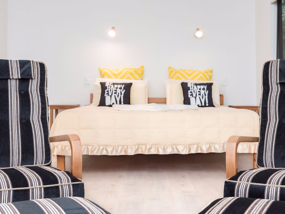 CRAICOR ACCOMMODATION 2/50