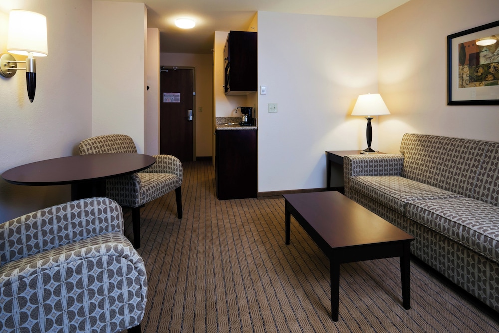 Holiday Inn Express Washington Court House 35/55