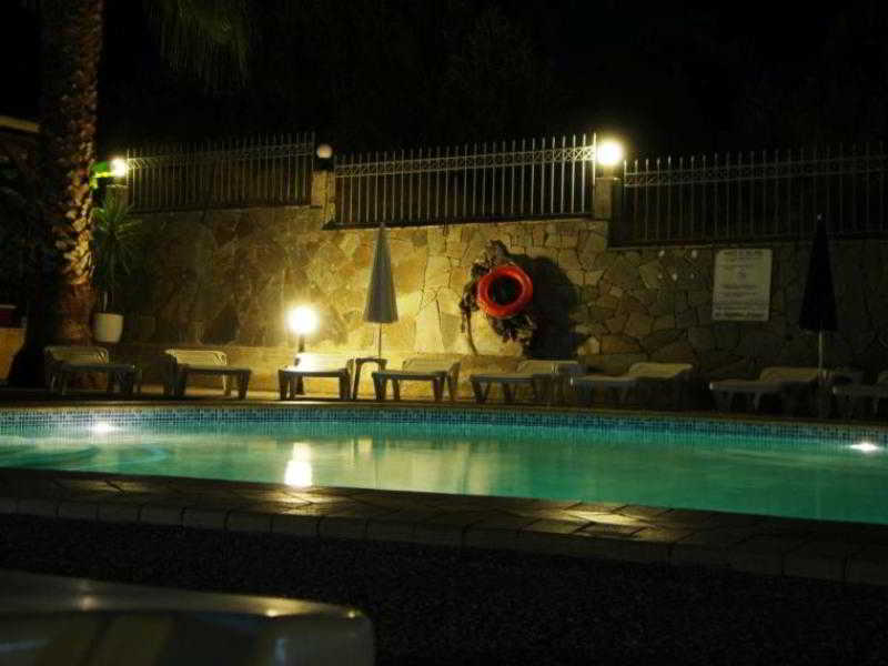 MEGARA HOTEL 5/17