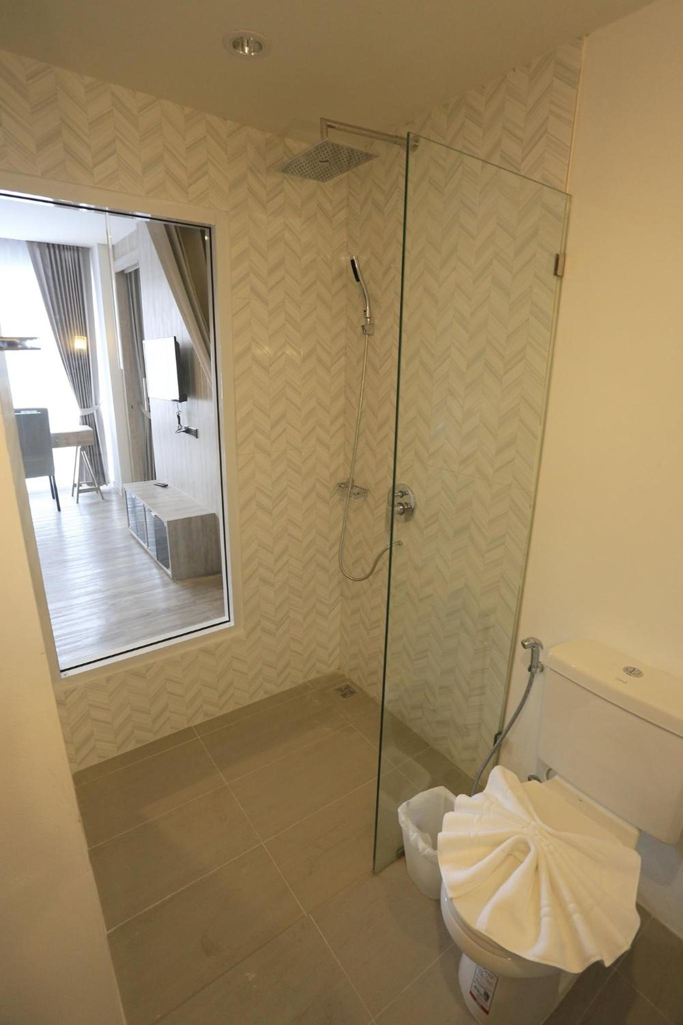 Bright Hotel Khon Kaen 50/50