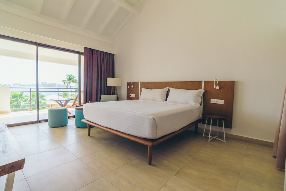 Hommage Hotel Residences 12/50