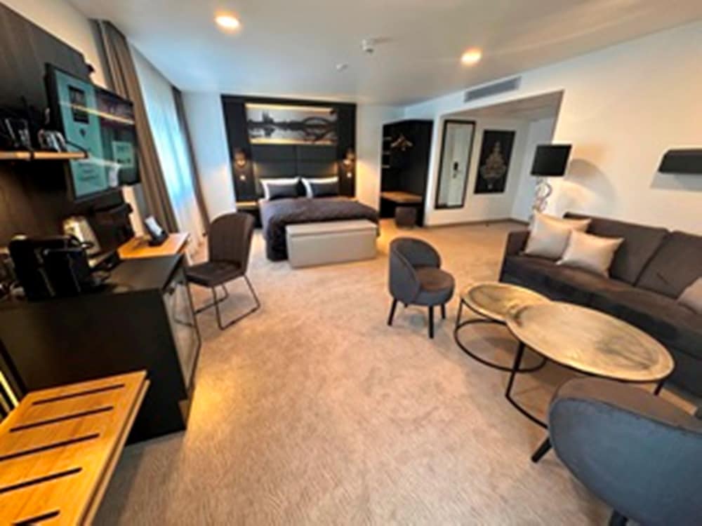 Rhein Hotel St.Martin 29/50
