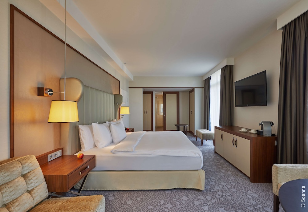 Dorint Hotel Bonn 7/38