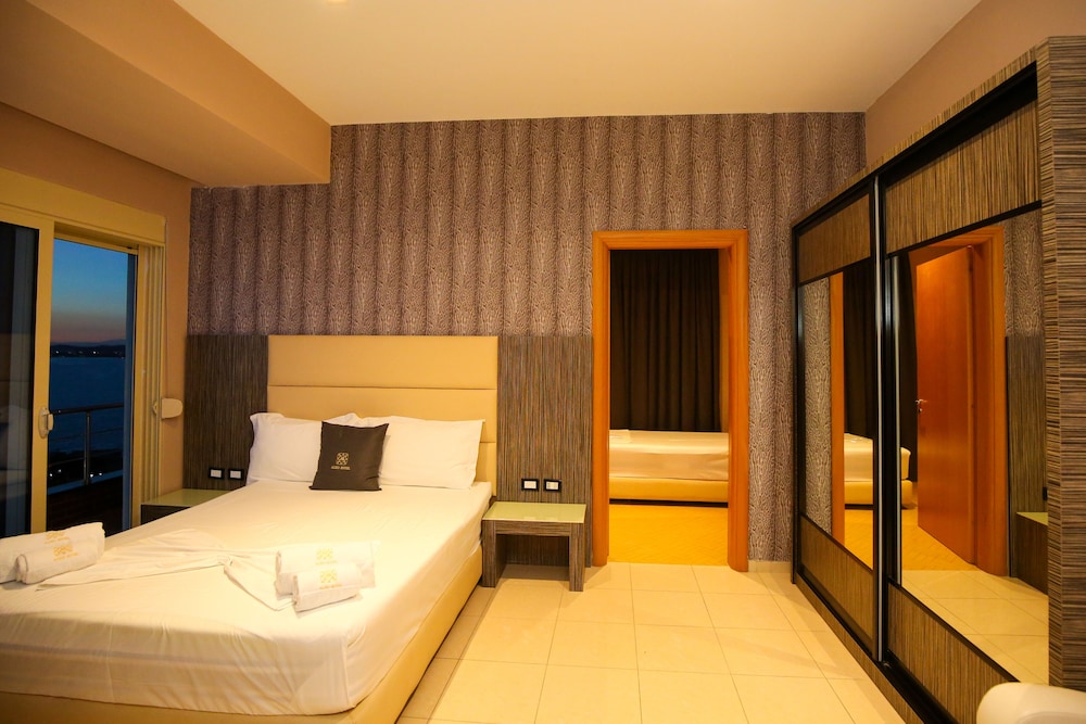Hotel Aliko 22/63