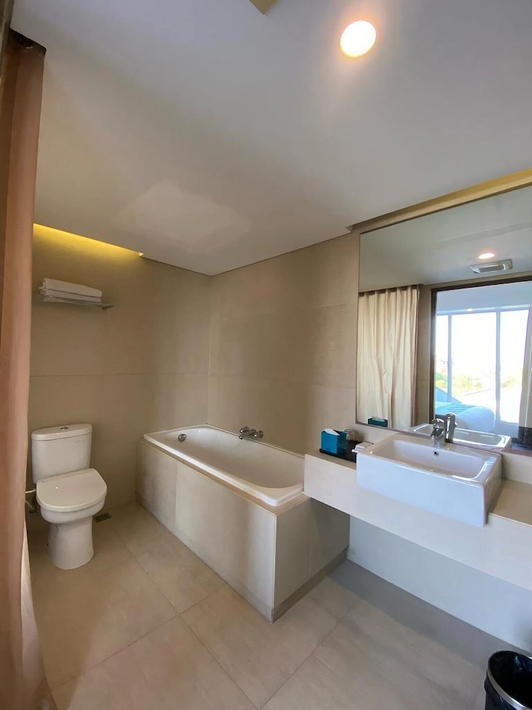 Paragon Hotel Seminyak 71/71